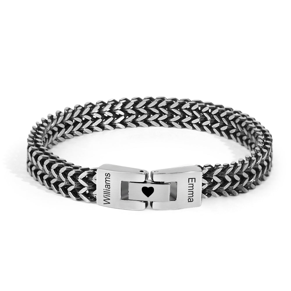 Personalized Men's Stainless Steel Interlocking Bracelet with Engraved Names