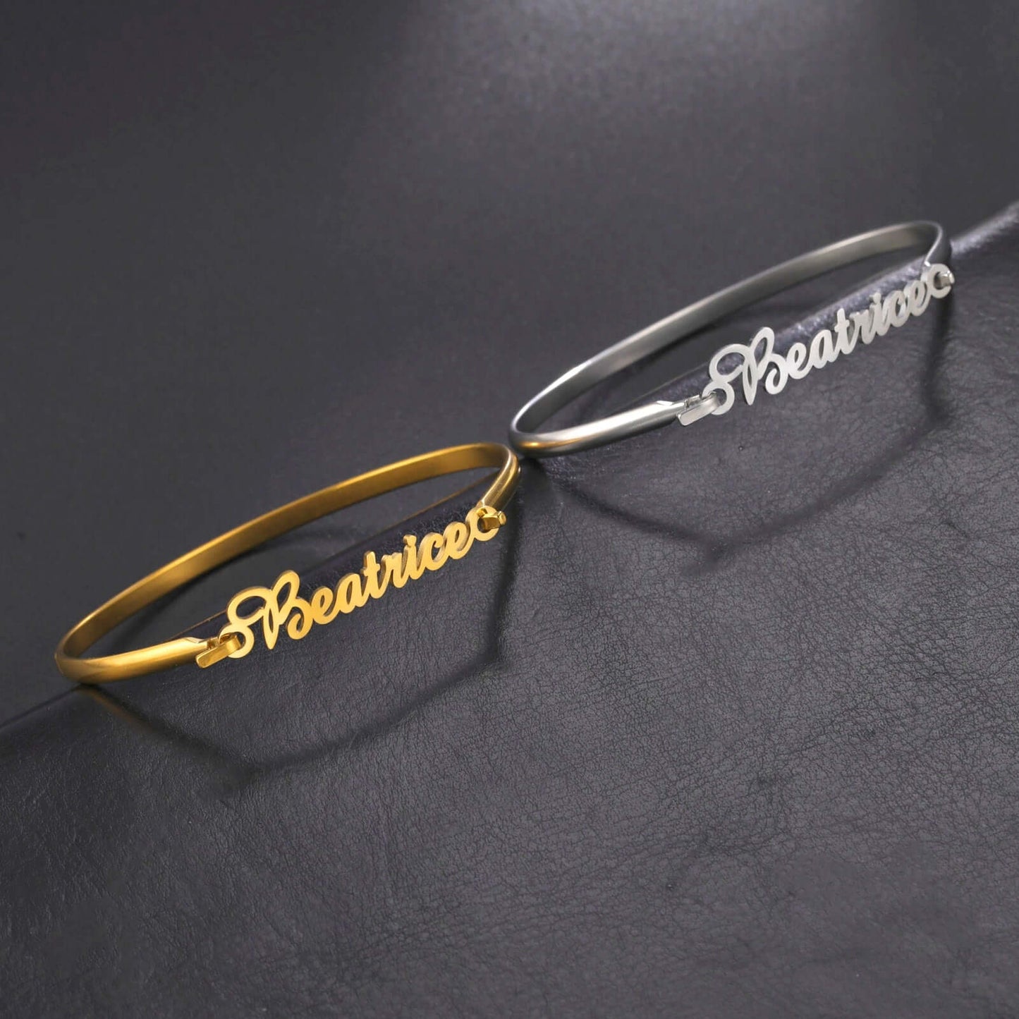 Customized Personalized Stainless Steel Nameplate Name Bangle Bracelet