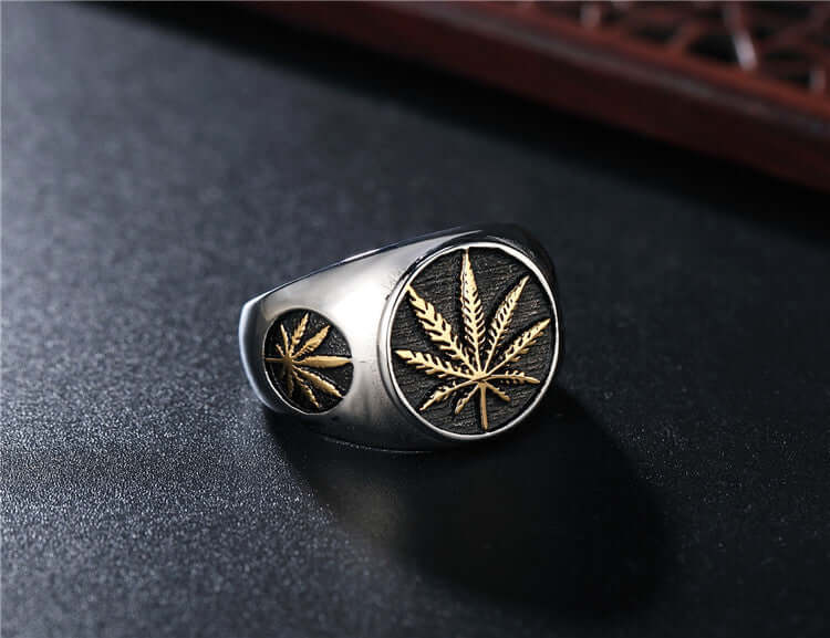 Men's New Hemp Leaf Cannabis Titanium Steel Retro Ring